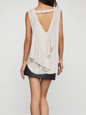 BCBGMaxAzria Cream Sleeveless V-Ruffle Back Blouse S NWT